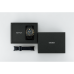 HAB009 wristwatch featuring a stylish design and elegant watch details.