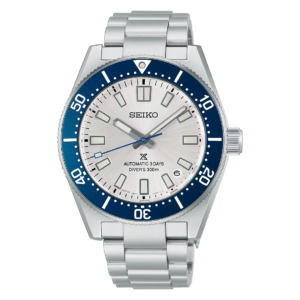 HBC005 clothing product featuring a modern and stylish design